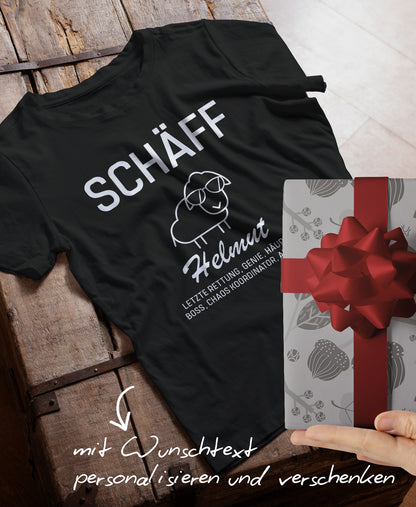Schwarzes T-Shirt für den Chef mit Aufdruck SCHÄFF Helmut; mit dem Hinweis ‚mit Wunschtext personalisieren und verschenken’.