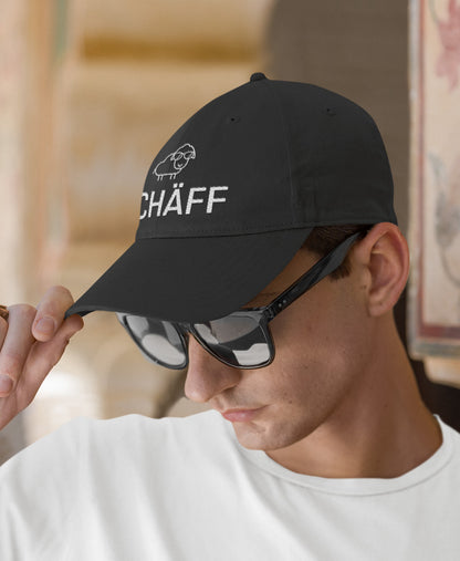 Mann mit Sonnenbrille und stylischer dunkelgrauer SCHÄFF – Bestickte Chef Cap Classic